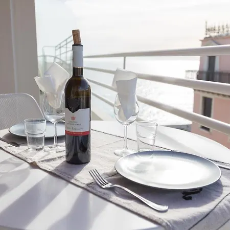 Renovated With Balcony & Side Sea View 25 Bis Promenade Des Appartamento *