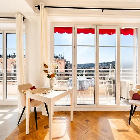 Renovated With Balcony & Side Sea View 25 Bis Promenade Des Lejlighed