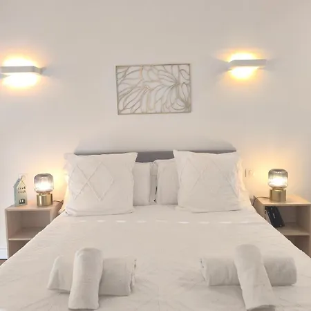 Renovated With Balcony & Side Sea View 25 Bis Promenade Des Nizza