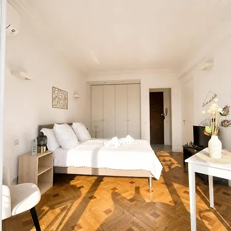 Renovated With Balcony & Side Sea View 25 Bis Promenade Des Appartamento Nizza